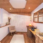 Bergrast - Charming Countryhouse&summercard Aparthotel 4*