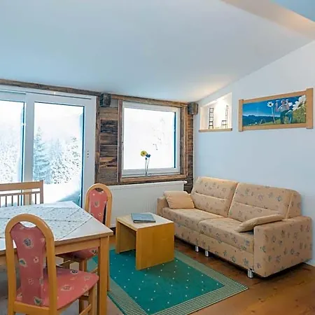 Aparthotel Landhaus Bergrast - Charming Countryhouse & Summercard