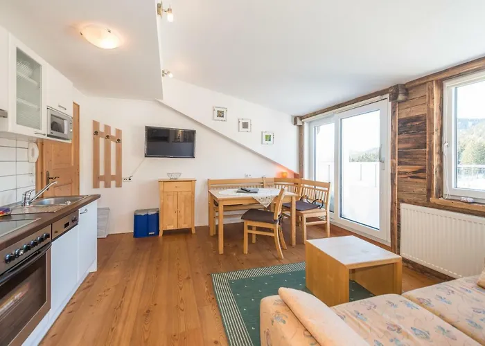 Apartmanhotel & Bergrast 4*